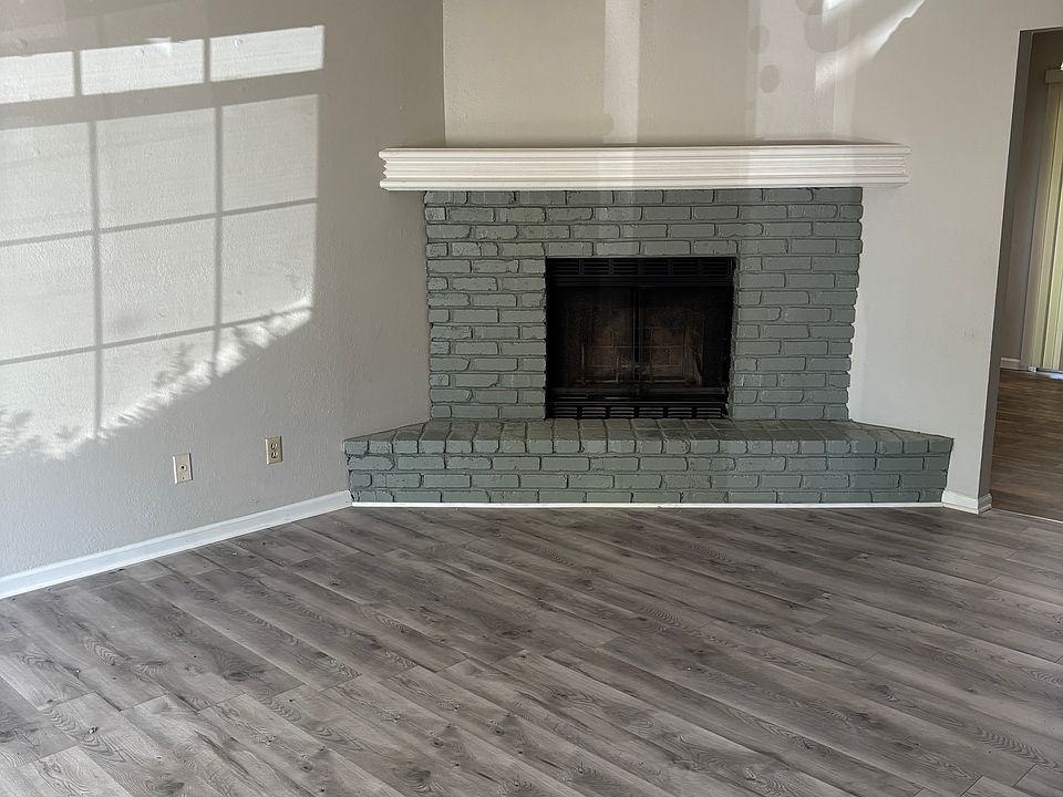 1st image of 114 W 132nd St #114