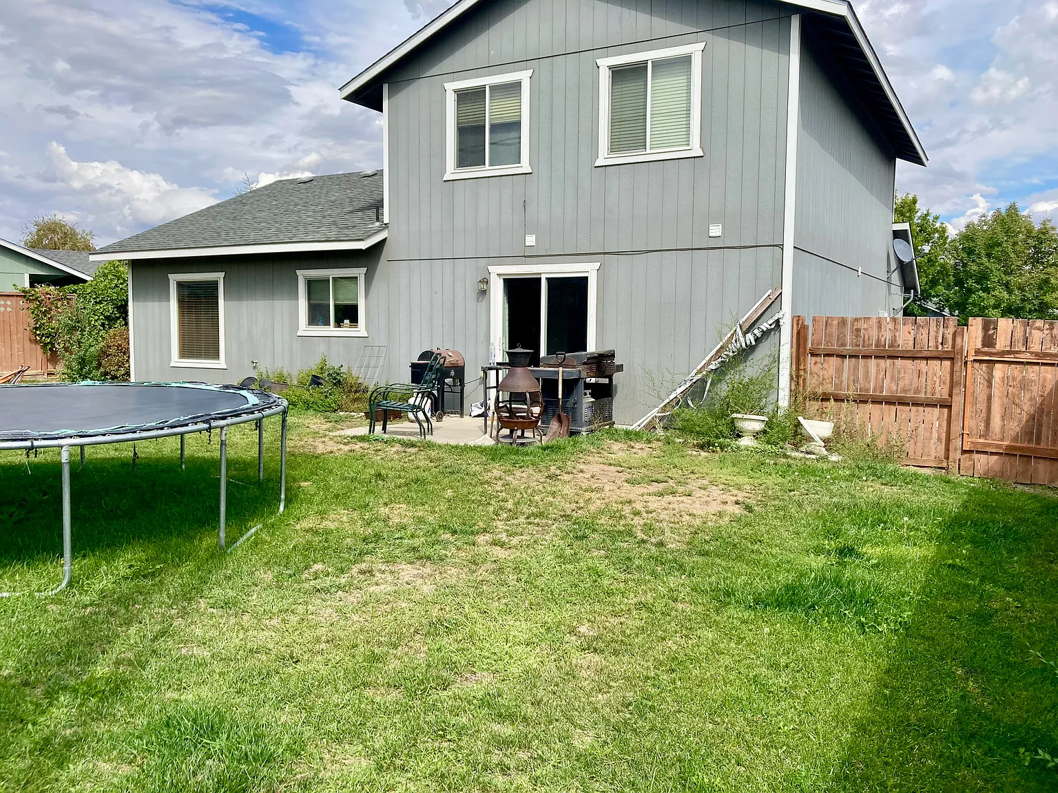 3 bed, 2.5 bath, 1520 sqft, $2,100 — Photo 3
