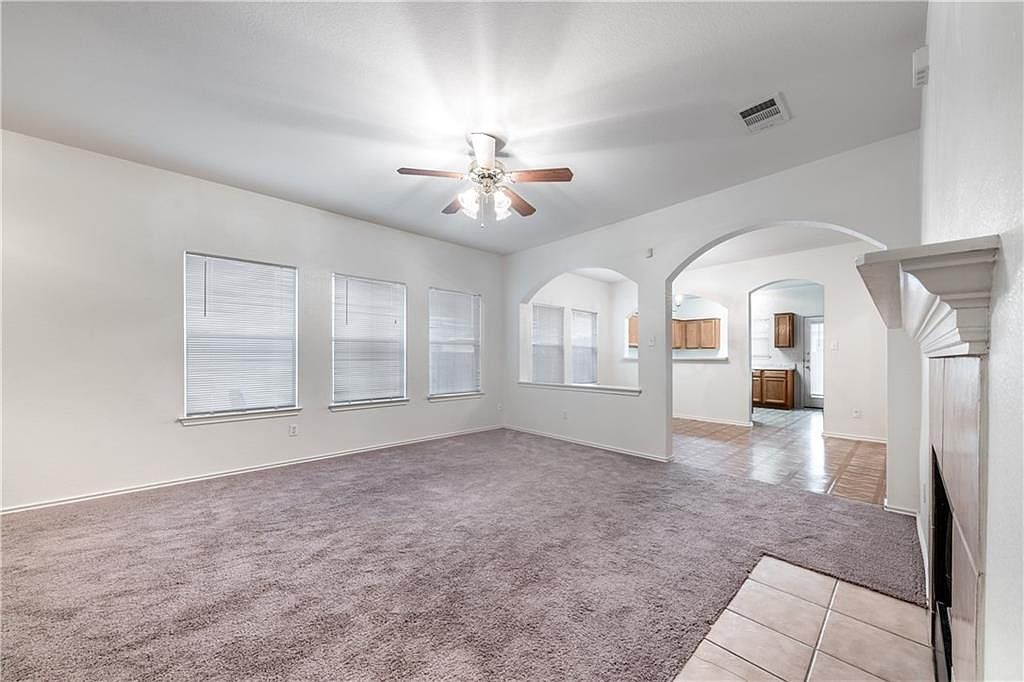 11402 Liberty St, Manor, TX 78653 | Zillow