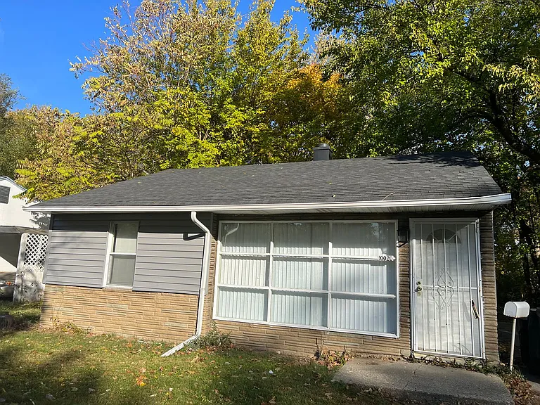 10020 Corning St — Photo 3