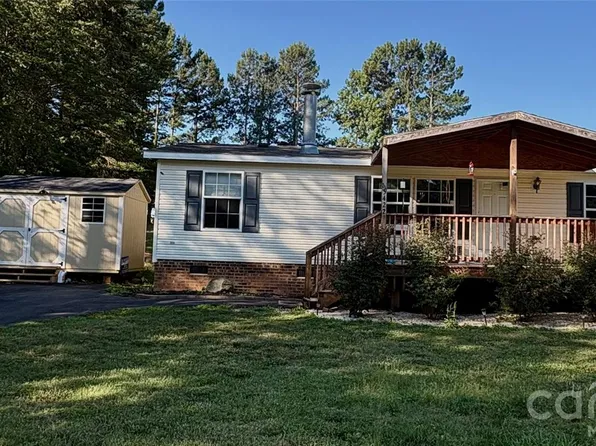 5422 Wrenn Dr, Denver, NC 28037