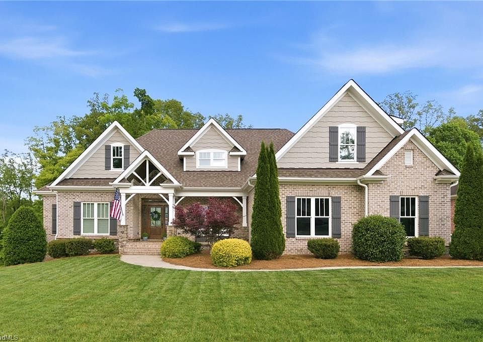 1st image of 639 Lissara Lodge Dr