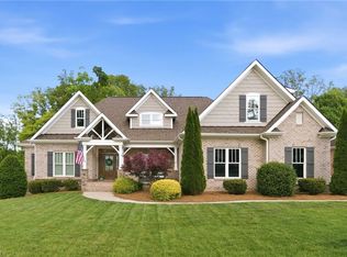 639 Lissara Lodge Dr, Lewisville, NC 27023