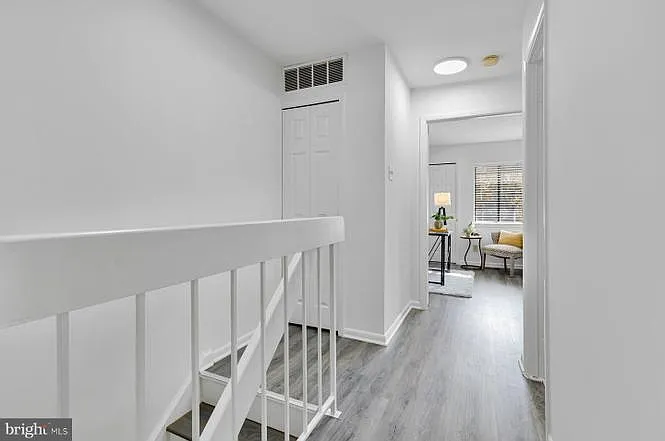 3061 Hawthorne Dr NE #3061 — Photo 15