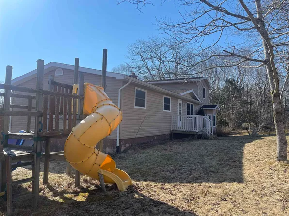 14 Gordon Stewart Dr, Williamswood, NS B3V 1C6