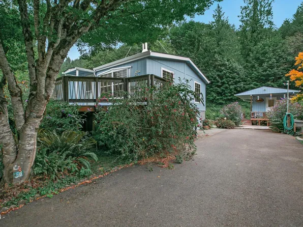 484 E Alsea Riviera Dr, Tidewater, OR 97390