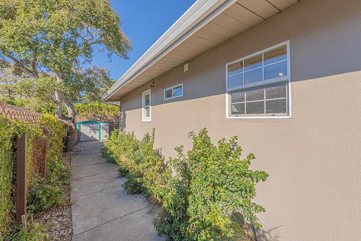 Pacific Grove, CA 93950