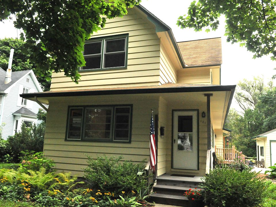 121 S Spruce St, Traverse City, MI 49684 Zillow