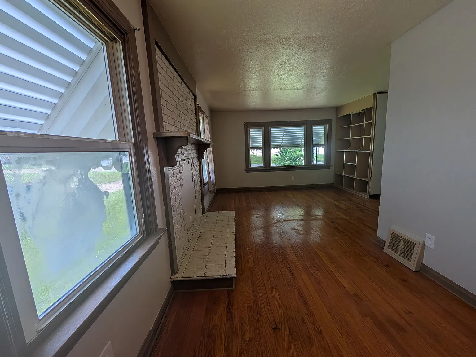 2456 Wieck Drive - 1 — Photo 2