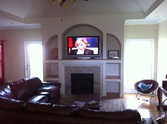 3rd image of 302 Goldenrod Dr