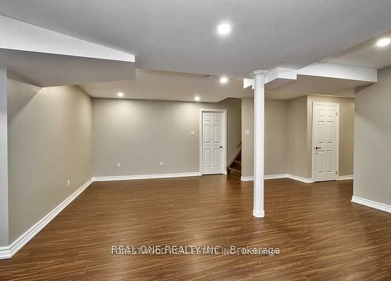 4024 Melfort Cres #BASEMENT — Photo 3