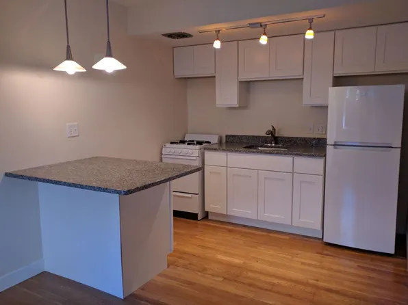 1639 Farwell