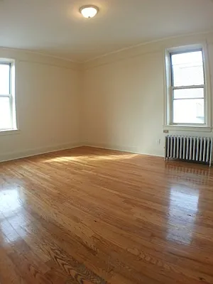 Rented by DSA Realty | media 18