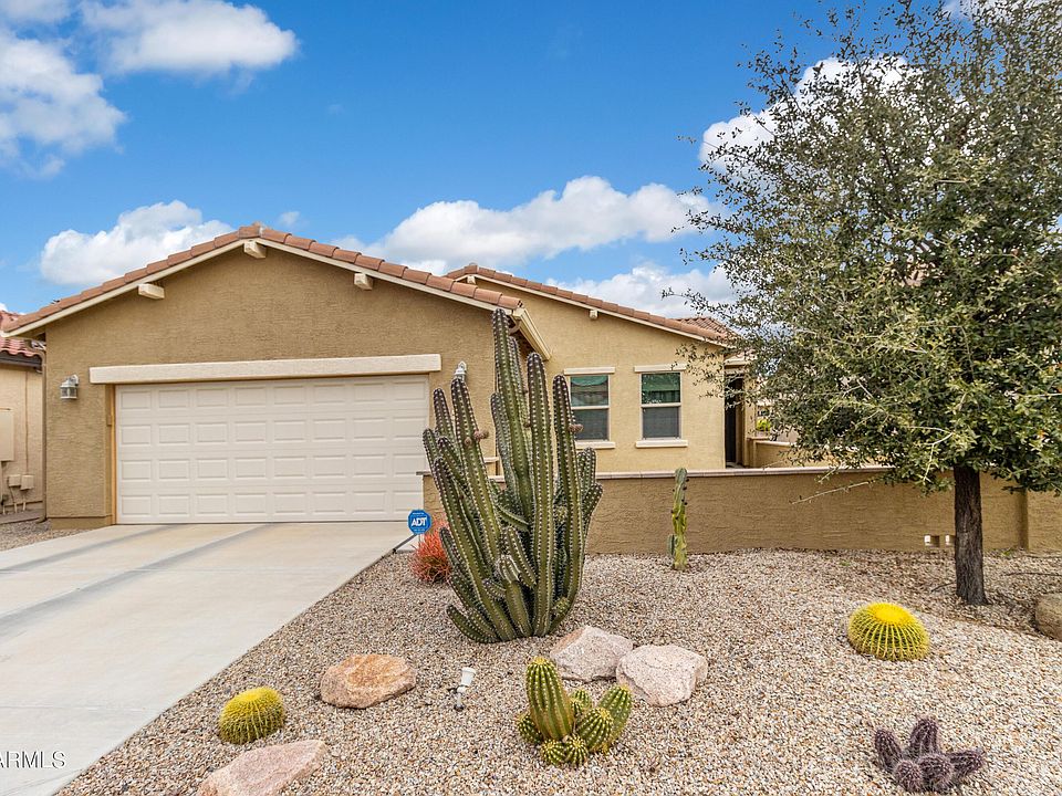 1st image of 2622 E San Thomas Dr
