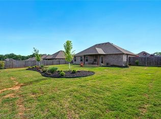 1026 Snow Goose Way, Barling, AR 72923