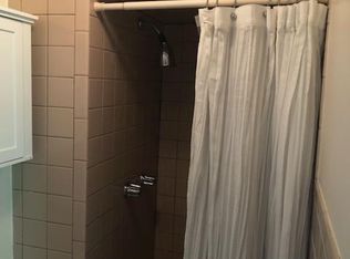 16 Evergreen St APT 4, Bayonne, NJ 07002