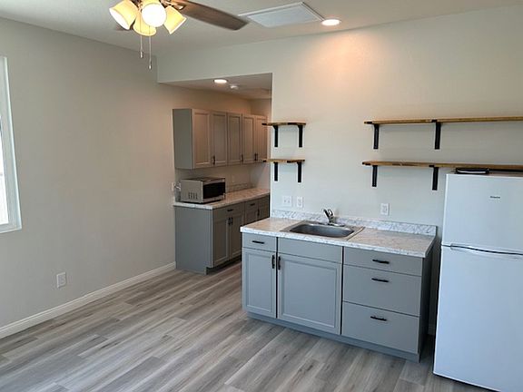 3rd image of 24445 Leafwood Dr