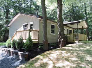 24 Turkey Ridge Rd, East Stroudsburg, PA 18302