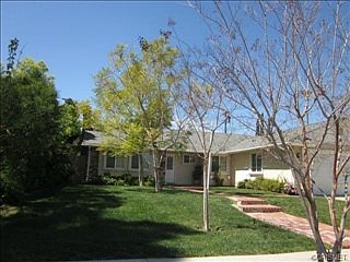1st image of 7261 Capistrano Ave