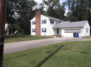44 Mitchell Dr, Toms River, NJ 08755