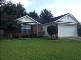 1740 Donham Dr, Mobile, AL 36618