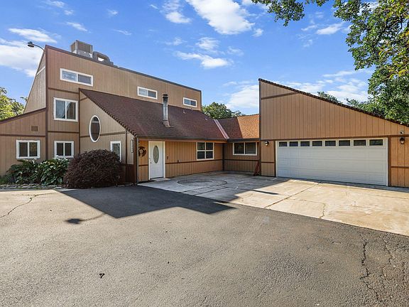2nd image of 21445 Wilcox Rd