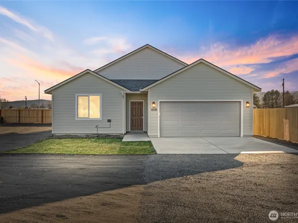608 4th Street, Mattawa, WA 99349