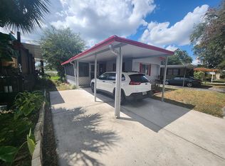 555 Drage Dr, Apopka, FL 32703