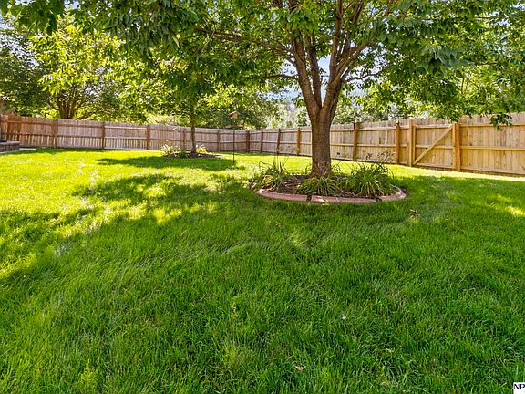 4th image of 4803 Chennault St