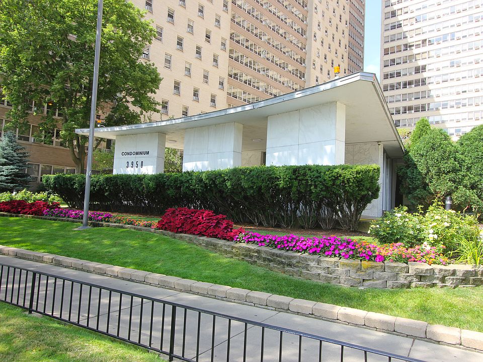 1st image of 3950 N Lake Shore Dr APT 1215C