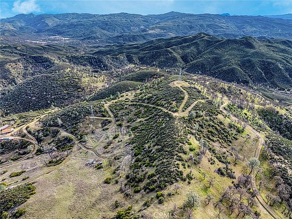 4th image of 162 Mule Skinner Rd