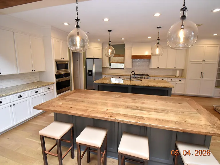 421 Creekside Dr — Photo 6