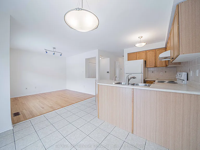 344 Castlemore Ave — Photo 6