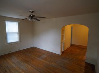 4 W 52nd St APT A, Savannah, GA 31405