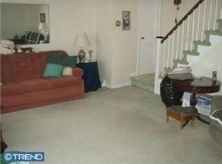 470 Colonial Park Dr, Springfield, PA 19064