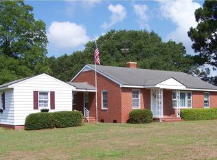 403 Howell Rd, New Bern, NC 28562