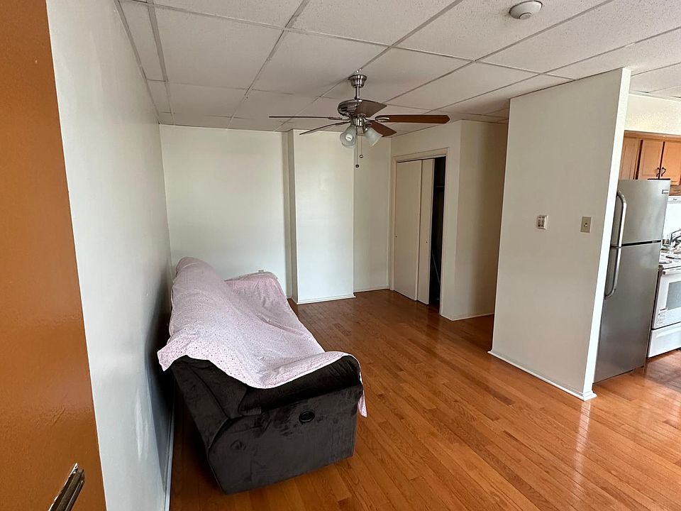 1st image of 218 N 9th St APT 2C