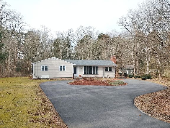 4th image of 1519 Santuit Newtown Rd