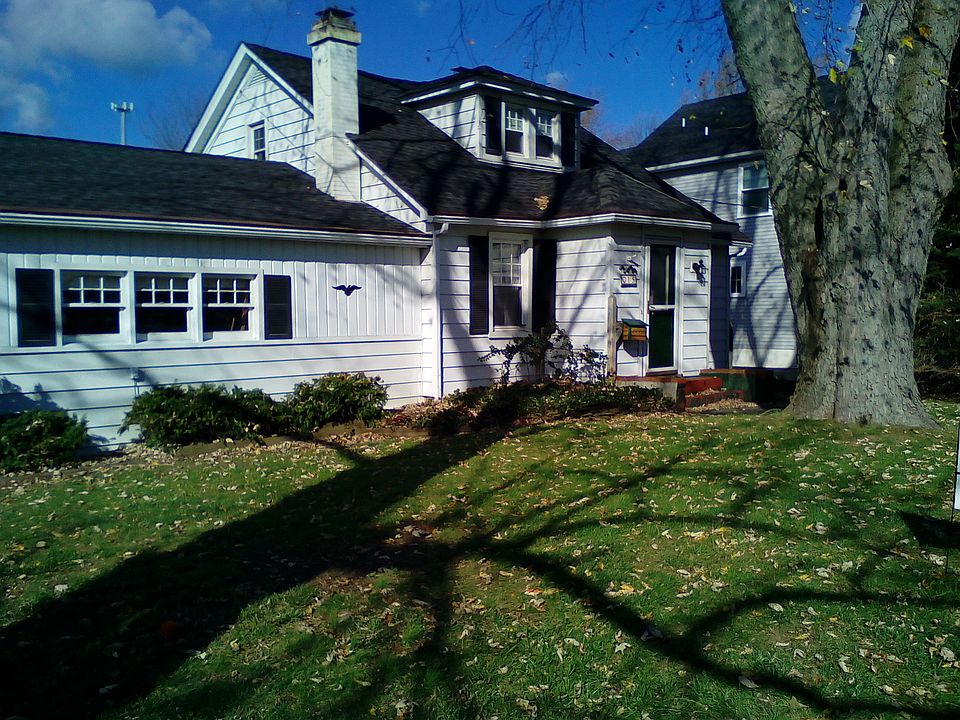 15 Dwayne St -Front of house