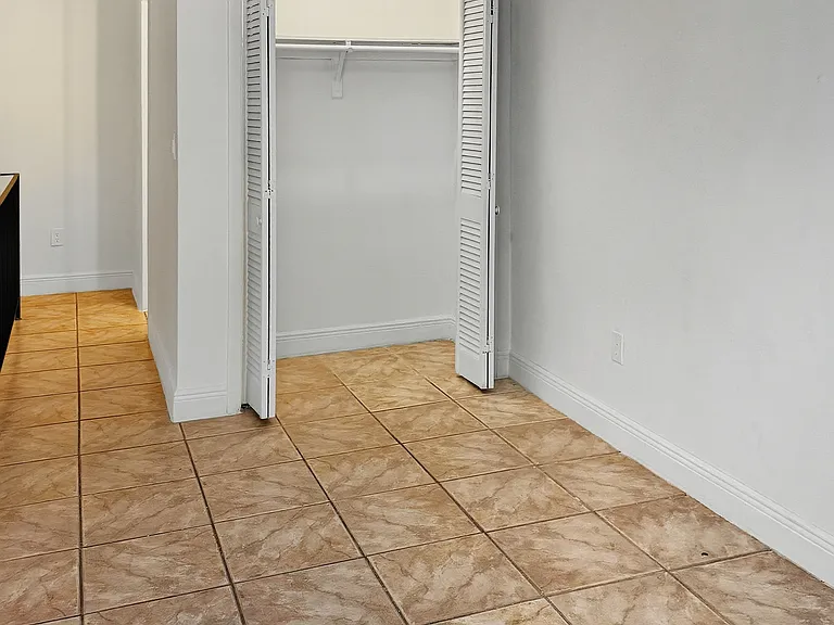 1560 NW 15th Street Rd #11 — Photo 20