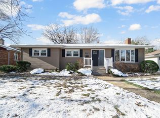 8228 Greenwood Ave, Munster, IN 46321
