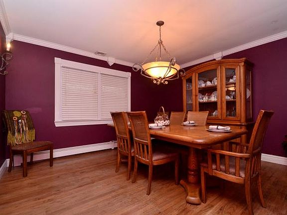 4th image of 44 Bayberry Ln