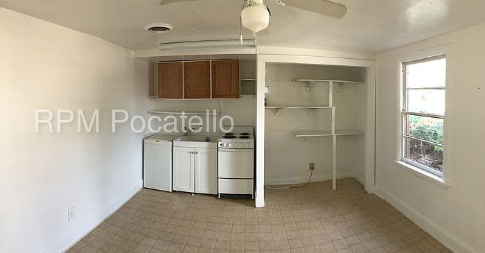 2nd image of 695 S Ash St APT 7