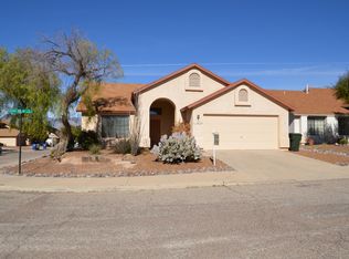 10133 E Essex Village Dr, Tucson, AZ 85748