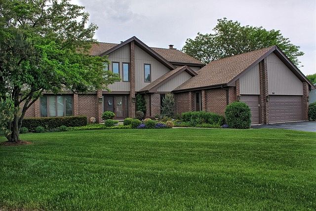 1st image of 965 Ponderosa Ln