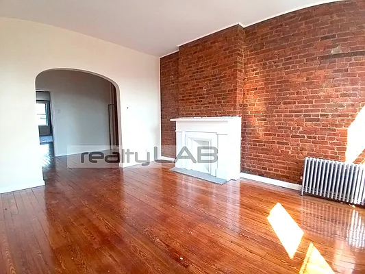 Rented by Realty Lab LLC | media 15