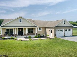 290 Pepper Ridge Dr, Spring Mills, PA 16875