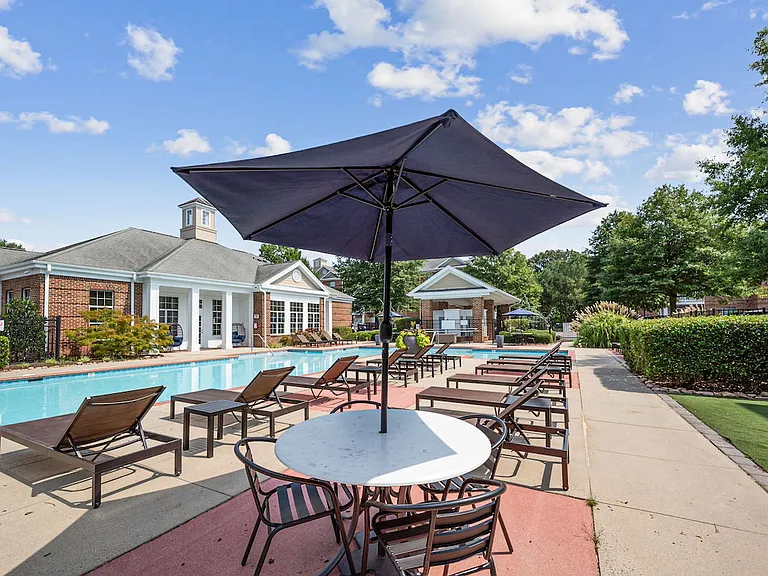 Centerville Manor Apartments — Photo 49