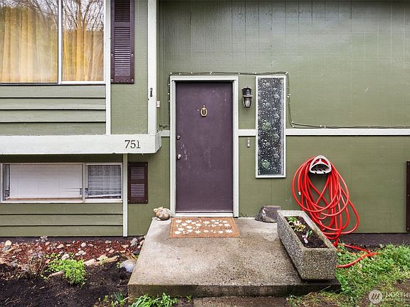 3rd image of 751 Peters Street