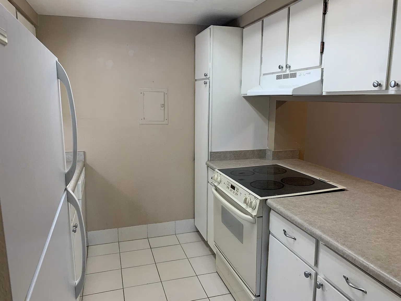 12172 Huron St — Photo 3